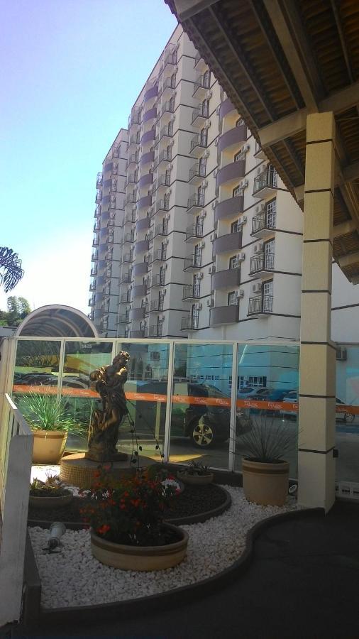 Diroma Exclusive - Piscinas Termais 24 Horas, Sauna, Copa Da Mamae, Limpeza Diaria, Estacionamento Gratis! Caldas Novas Luaran gambar