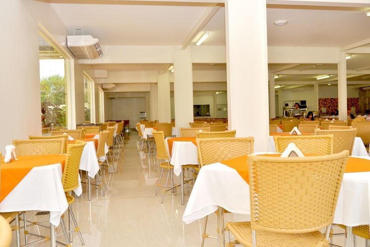 Diroma Exclusive - Piscinas Termais 24 Horas, Sauna, Copa Da Mamae, Limpeza Diaria, Estacionamento Gratis! Caldas Novas Luaran gambar